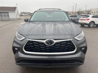 2024 Toyota Highlander XLE