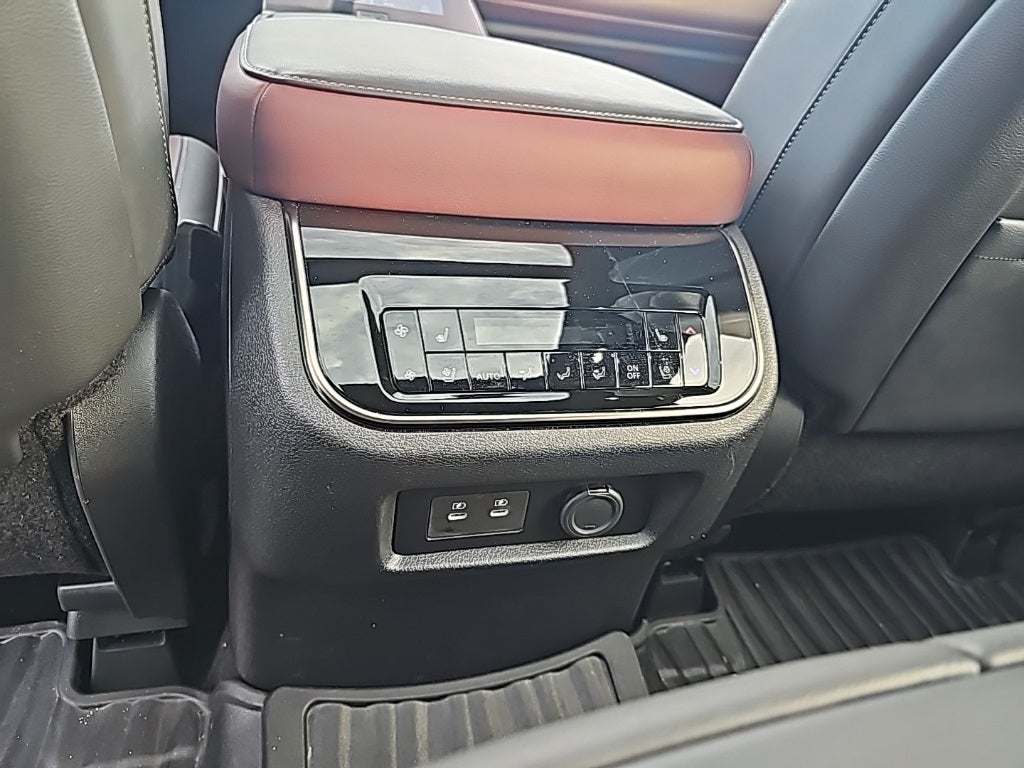 2025 INFINITI QX80 AUTOGRAPH