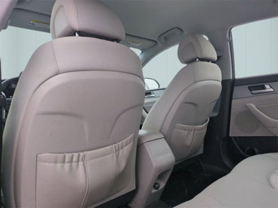 2016 Hyundai Sonata Hybrid SE