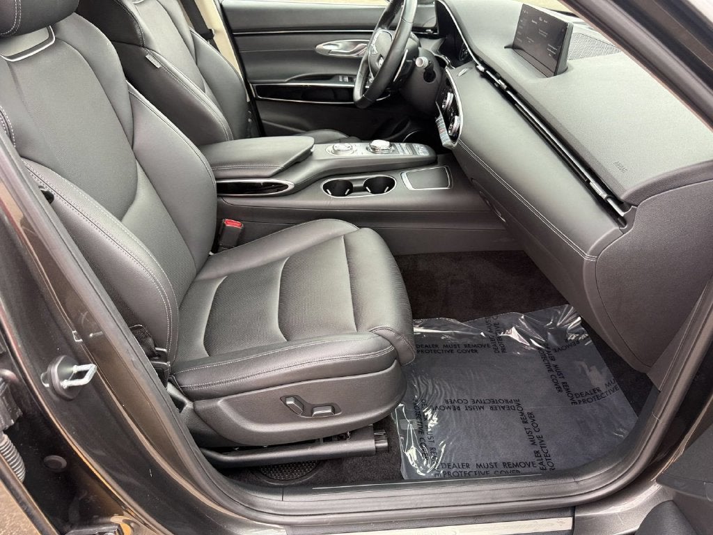 2025 Genesis GV70 2.5T