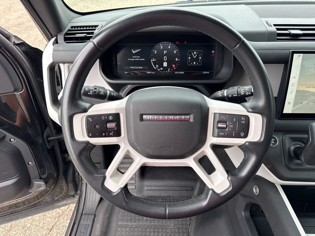 2025 Land Rover Defender 110 S
