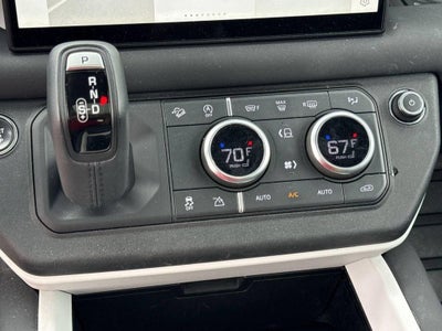 2025 Land Rover Defender 110 S
