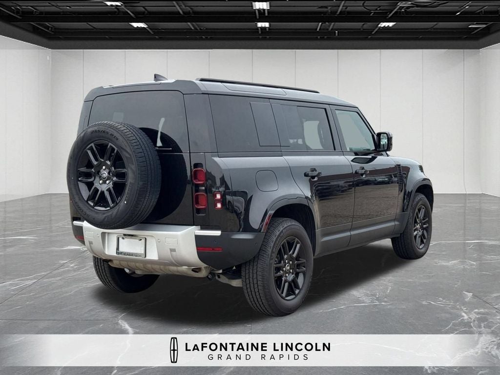 2025 Land Rover Defender 110 S