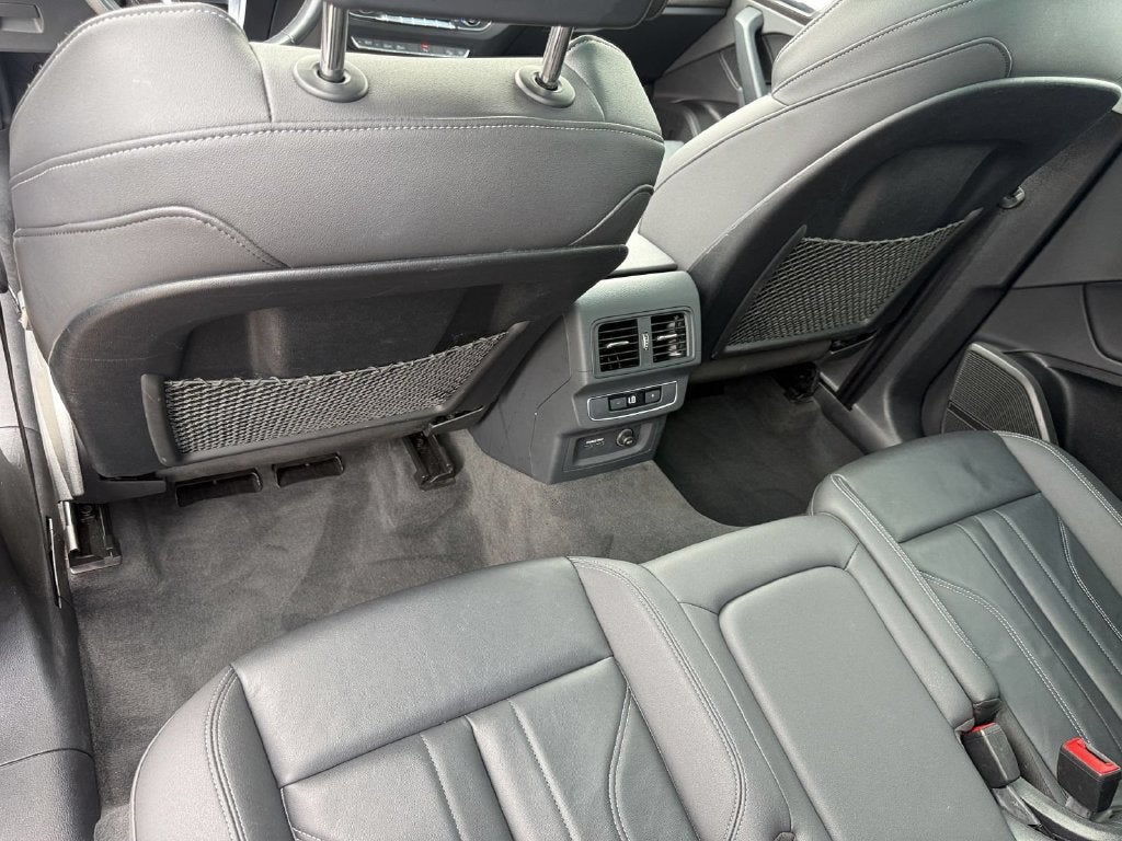2024 Audi Q5 45 S line Premium quattro