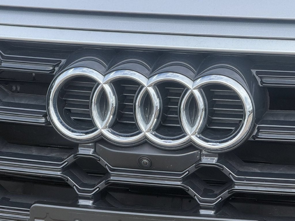 2024 Audi Q5 45 S line Premium quattro