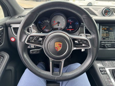 2016 Porsche Macan S