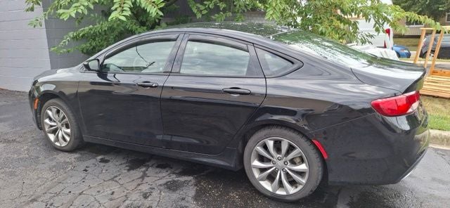 2016 Chrysler 200 S