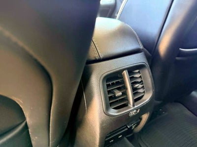 2019 Jeep Cherokee Limited FWD