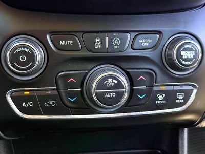 2019 Jeep Cherokee Limited FWD