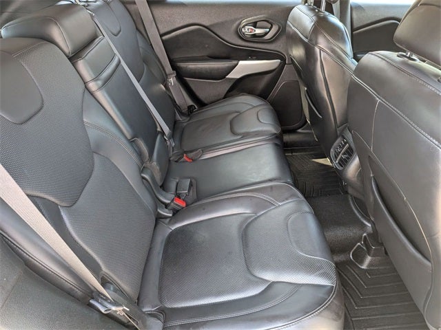 2018 Jeep Cherokee Overland 4x4