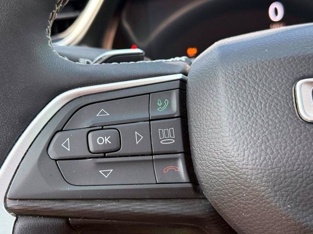 2023 Jeep Grand Cherokee Laredo 4x4