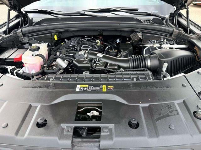 2024 Jeep Grand Cherokee L Laredo 4x4