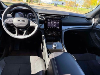 2023 Jeep Grand Cherokee L Altitude 4x4