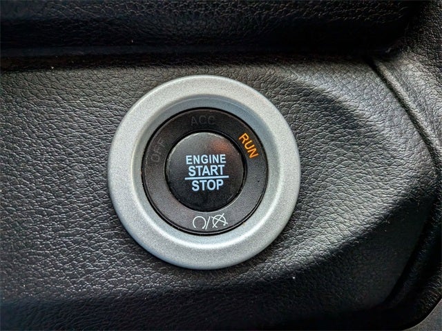 2017 RAM 1500 Rebel Crew Cab 4x4 5'7' Box