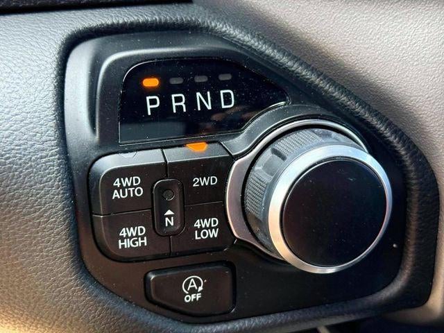 2024 RAM 1500 Big Horn Crew Cab 4x4 5'7' Box