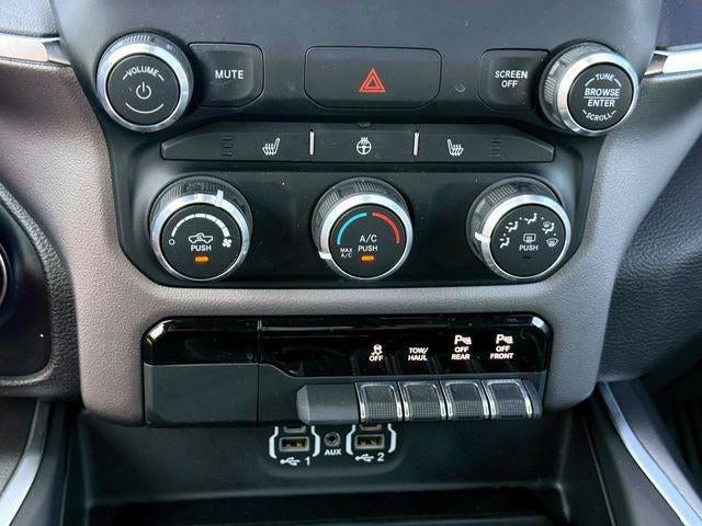 2024 RAM 1500 Big Horn Crew Cab 4x4 5'7' Box
