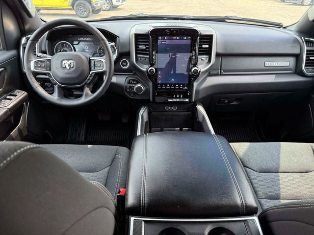2025 RAM 1500 Big Horn Crew Cab 4x4 5'7' Box