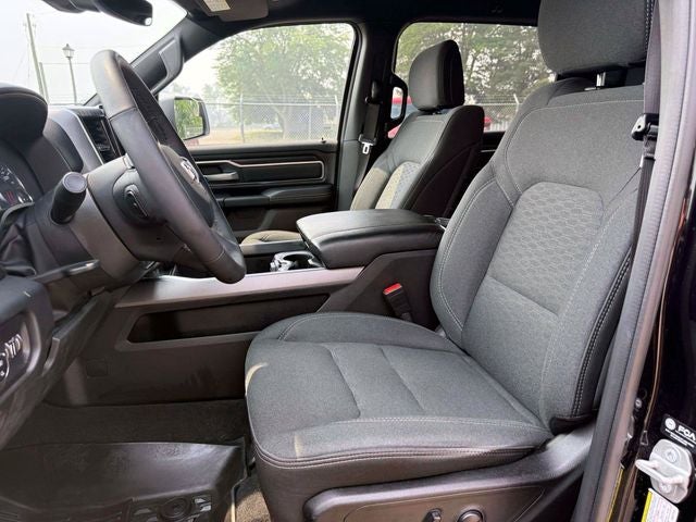 2025 RAM 1500 Big Horn Crew Cab 4x4 5'7' Box