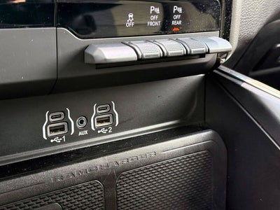 2025 RAM 1500 Big Horn Crew Cab 4x4 5'7' Box