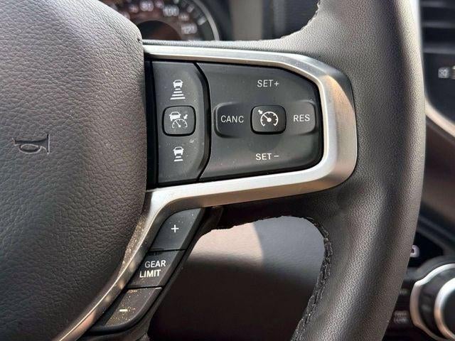 2025 RAM 1500 Big Horn Crew Cab 4x4 5'7' Box