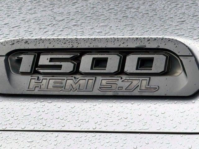 2020 RAM 1500 Big Horn Crew Cab 4x4 5'7' Box