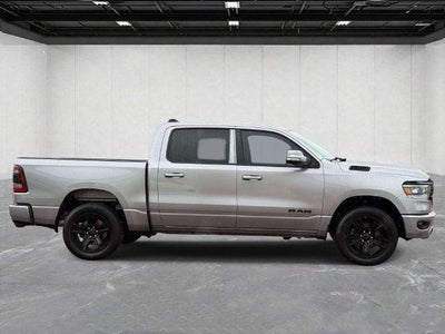 2020 RAM 1500 Big Horn Crew Cab 4x4 5'7' Box