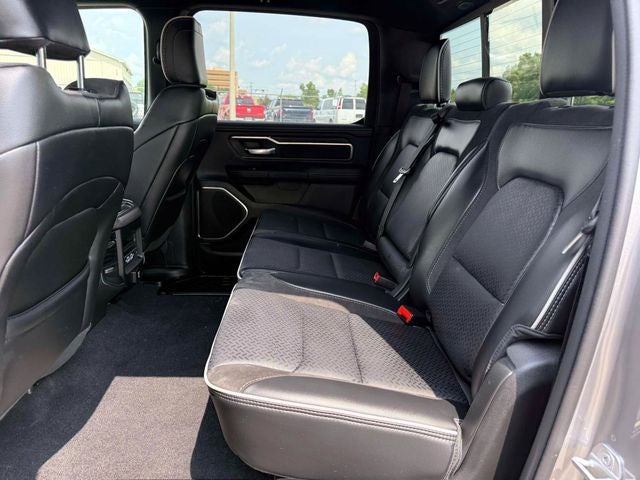 2026 RAM 1500 Laramie Crew Cab 4x4 5'7' Box