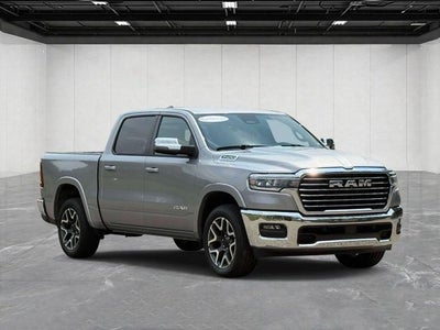 2026 RAM 1500 Laramie Crew Cab 4x4 5'7' Box