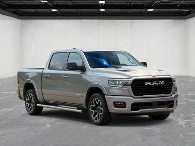 2025 RAM 1500 Laramie Crew Cab 4x4 5'7' Box