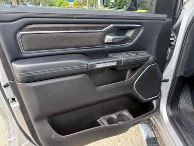 2025 RAM 1500 Laramie Crew Cab 4x4 5'7' Box