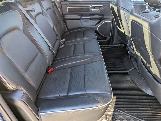 2022 RAM 1500 Laramie Crew Cab 4x4 5'7' Box