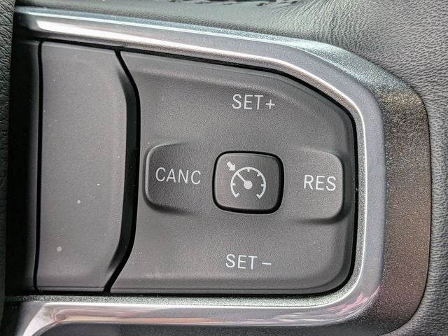 2024 RAM 1500 Laramie Crew Cab 4x4 5'7' Box