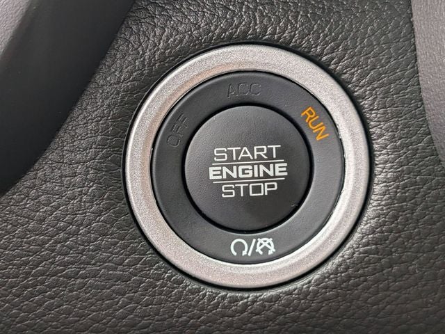 2024 RAM 1500 Laramie Crew Cab 4x4 5'7' Box