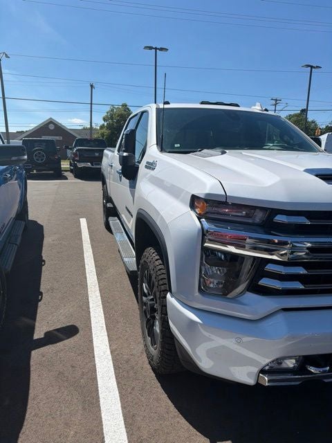 2022 Chevrolet Silverado 2500HD High Country