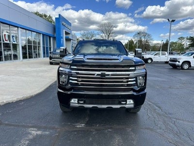 2022 Chevrolet Silverado 2500HD 4WD Crew Cab Standard Bed High Country