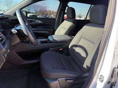 2024 Chevrolet Traverse LS