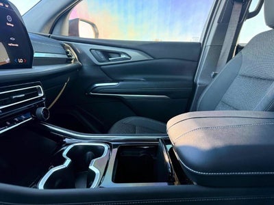 2024 Chevrolet Traverse LS