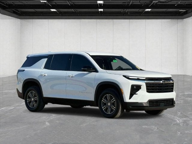 2024 Chevrolet Traverse LS