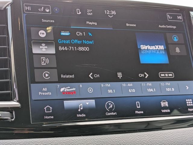 2024 Chrysler Pacifica Touring L