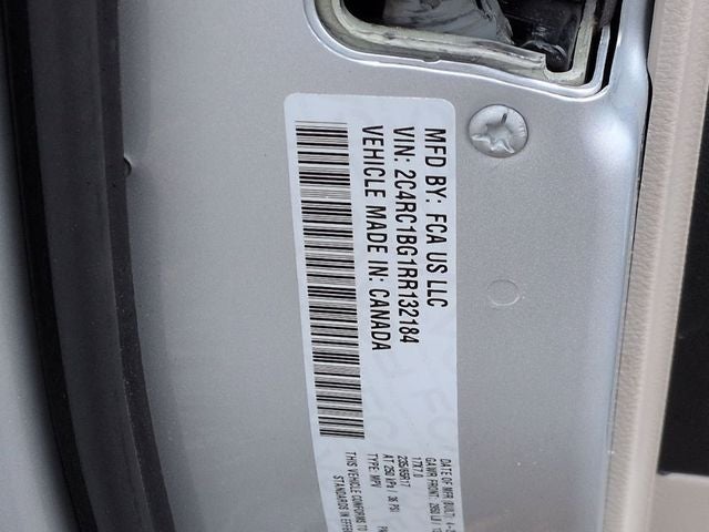 2024 Chrysler Pacifica Touring L