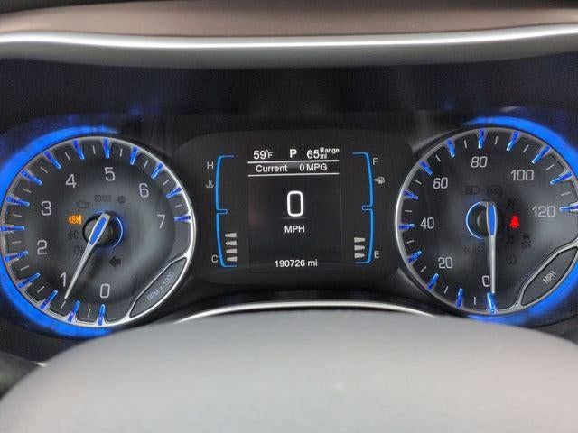 2017 Chrysler Pacifica Touring-L