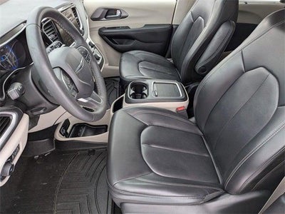 2023 Chrysler Pacifica Touring L AWD