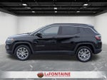2023 Jeep Compass Latitude Lux FWD