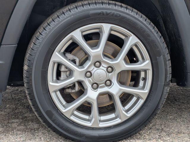 2023 Jeep Compass Latitude Lux FWD