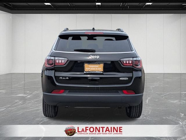 2023 Jeep Compass Latitude Lux FWD