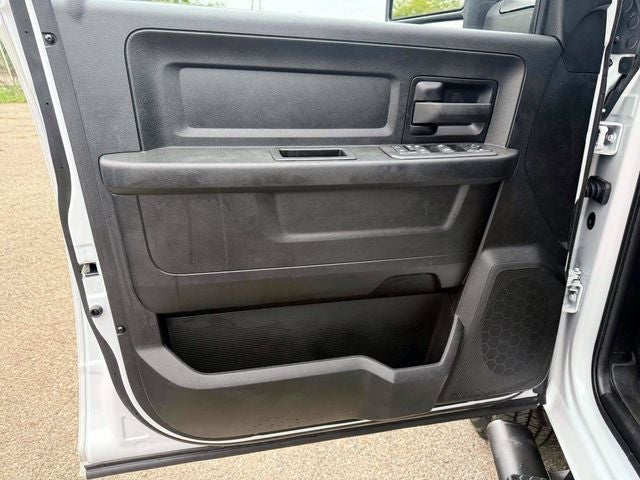 2026 RAM 3500 Tradesman Crew Cab 4x4 8' Box