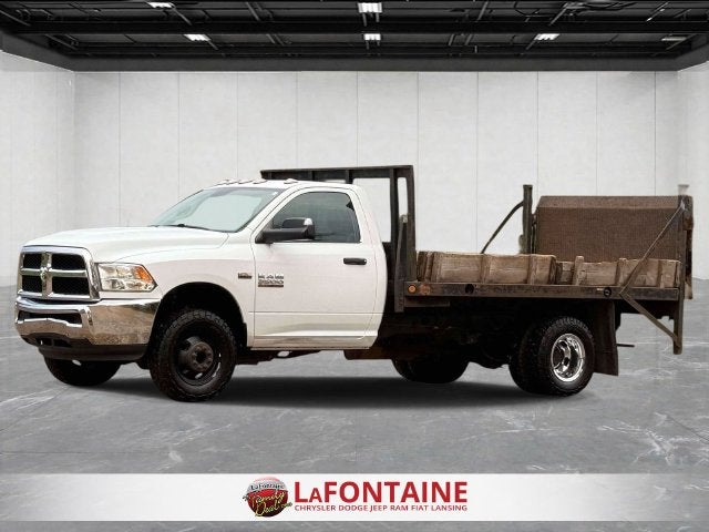 2018 RAM 3500 Chassis Tradesman/SLT