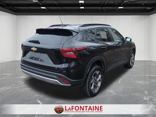 2025 Chevrolet Trax FWD LT