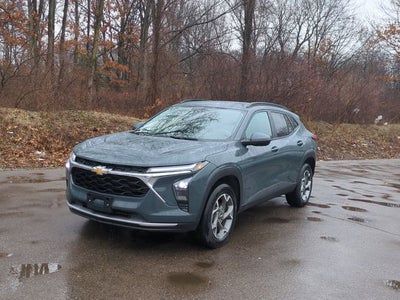 2025 Chevrolet Trax LT