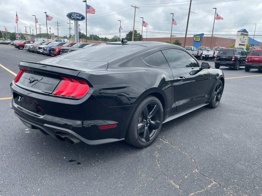 2021 Ford Mustang EcoBoost